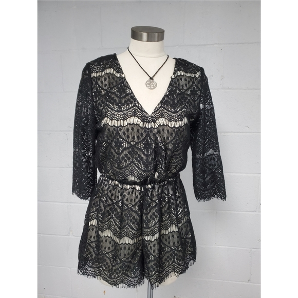 Xhilaration Pants - Xhilaration lance black romper 3/4 sleeves size S